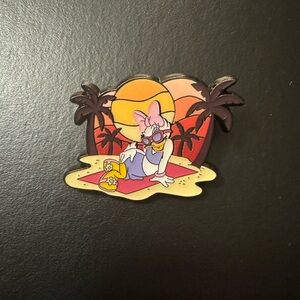 Loungefly Daisy Beach Pin